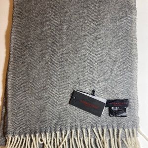 Men Barbarossa Grey Tweed Fringe Scarf Made In Italy NWT.